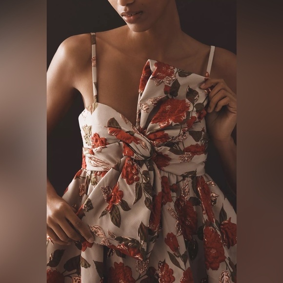 MAC DUGGAL NWT Sleeveless Bow Brocade Bubble Mini Dress in White 8 - Picture 2 of 11